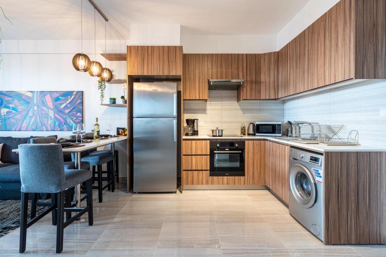Sunshine 1-bedroom In Apartament Larnaca