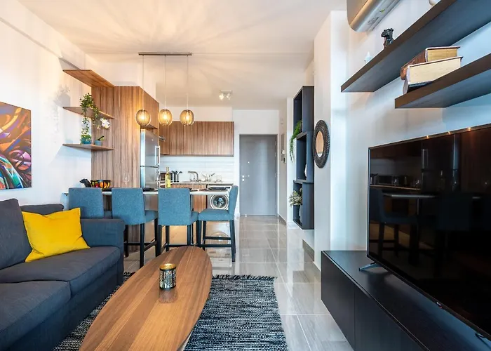 Sunshine 1-Bedroom Apartment In Larnaca