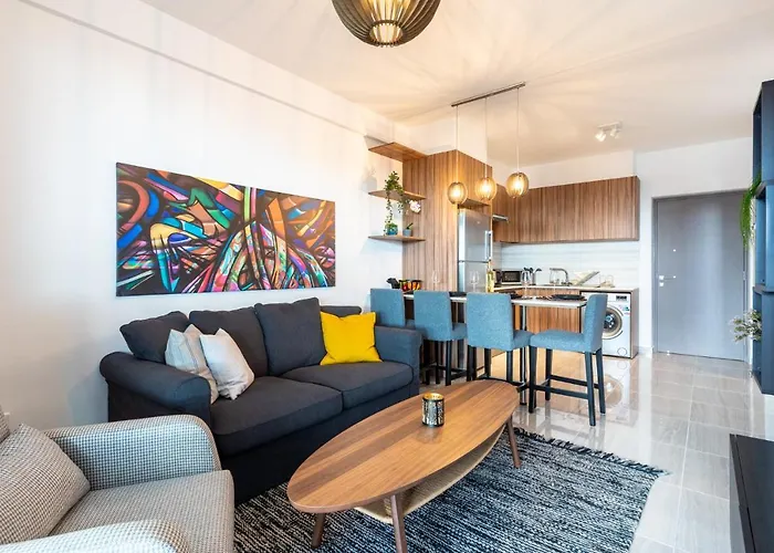 Sunshine 1-Bedroom Apartment In Larnaca