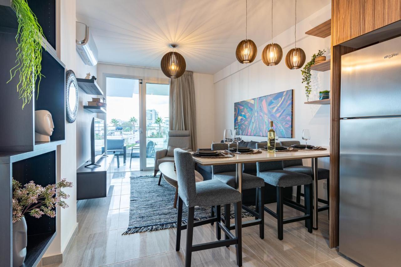 Sunshine 1-bedroom In *